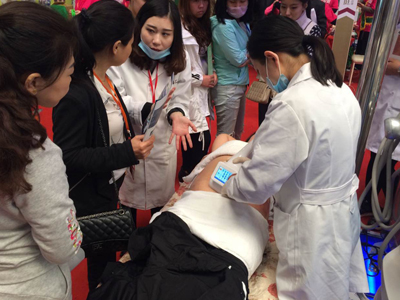 ��30�����(y��ng)��̫��(gu��)�H������(hu��) �ꏊ(qi��ng)�yȫ���O(sh��)�������w�(y��n)