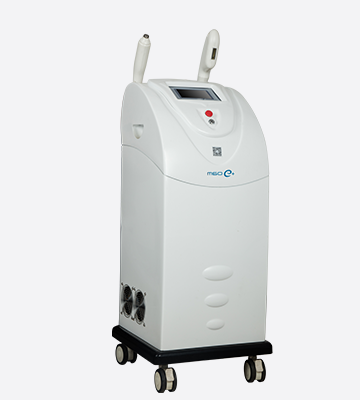 E�����݃x��